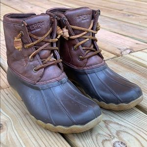 Girls Sperry waterproof ankle boot size 2